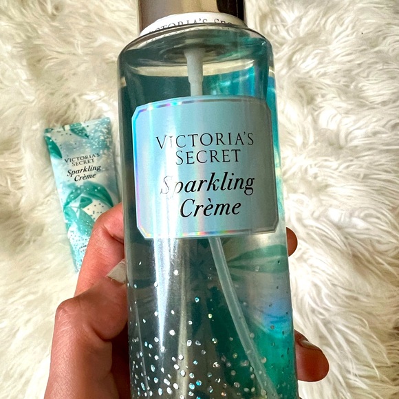 Victoria Secret sparkling ✨ set - Picture 2 of 14